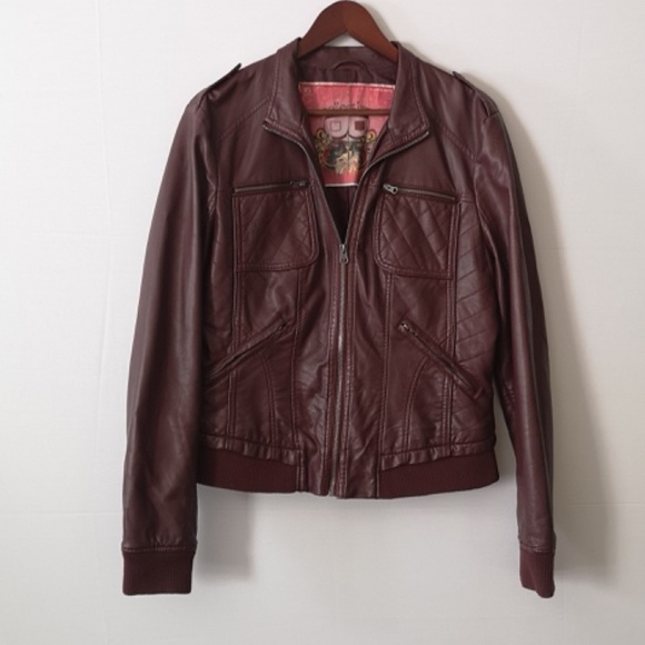 COLLECTION B by Bernardo Women's Faux Leather Wine - Picture 1 of 6